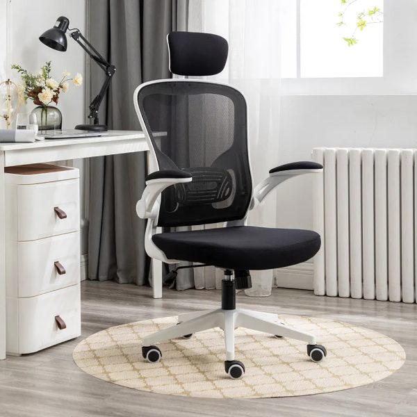 Brussels_Office_Chair_Scene_2